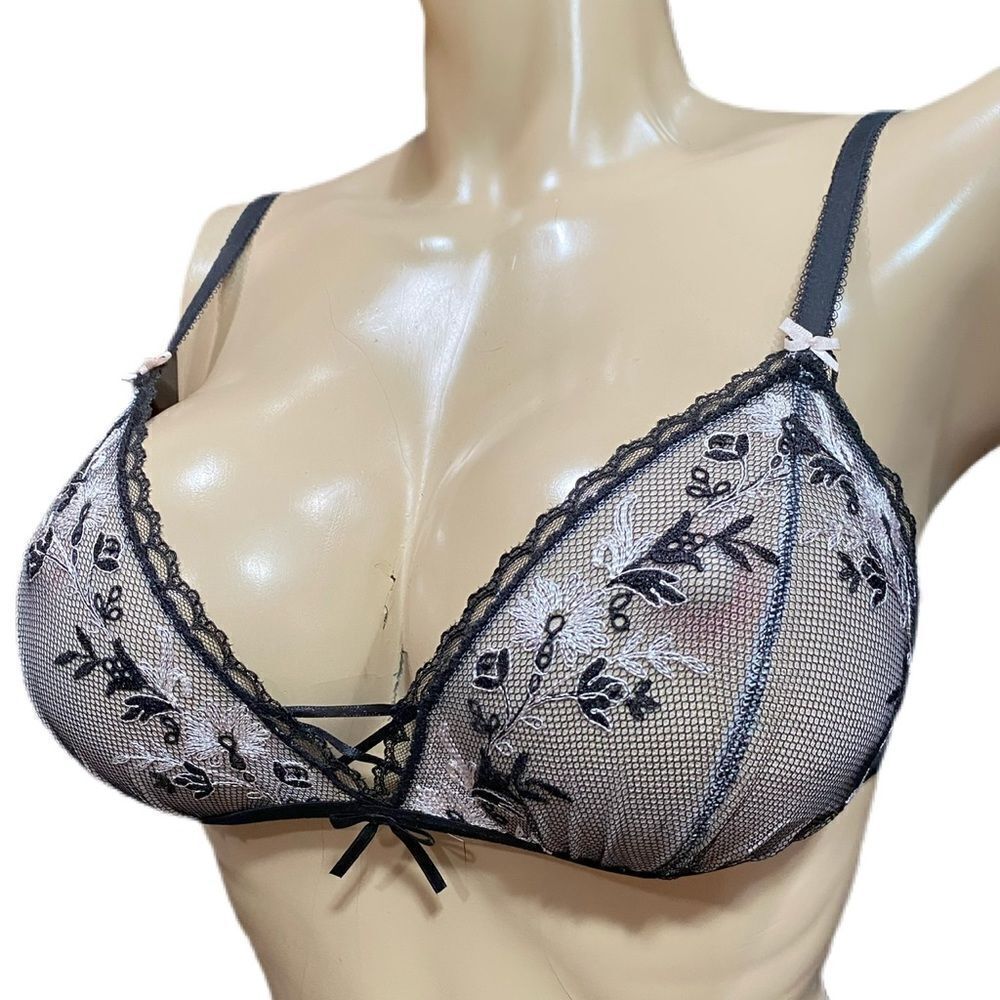 Victoria’s Secret Dream Angels Floral Embroidered Mesh bralette bra black Large